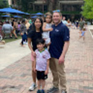 Meet your Posher, Alicia